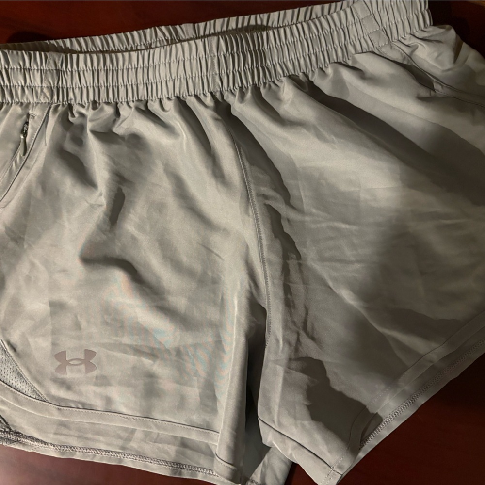 Under Armour Set - Picture 5 of 6